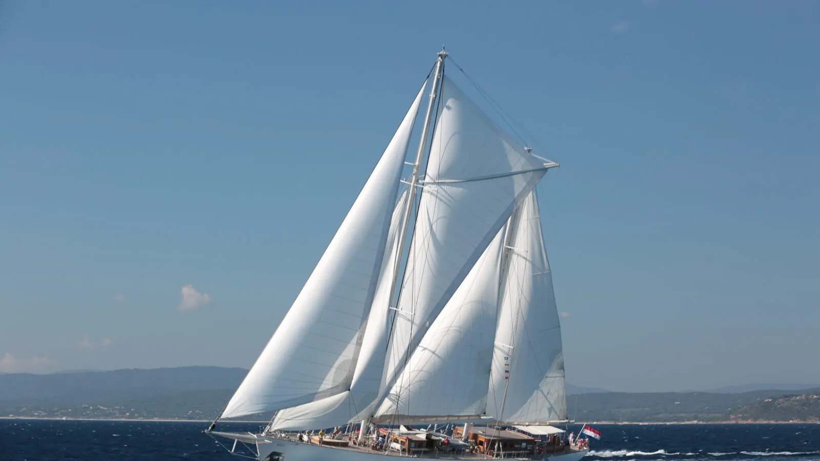 (c)CarolinThiersch Les Voiles de Saint Tropez 2017 Sailing Classics 18596