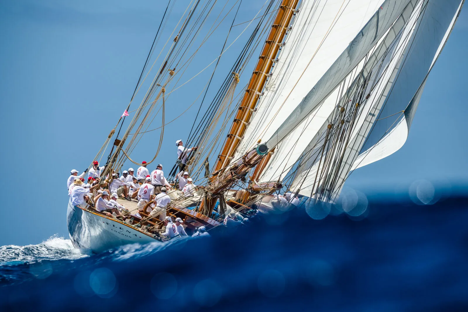 De Antigua Classic Yacht Regatta