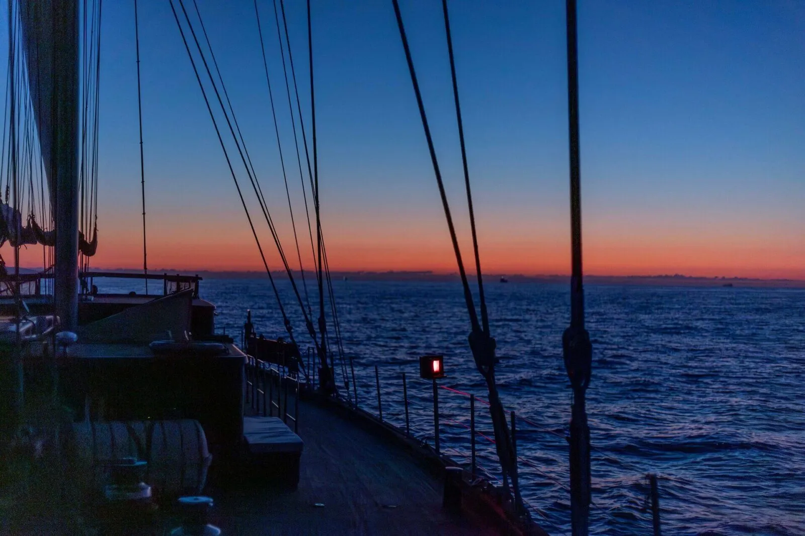 Distanssegling Korfu–Malta med yachtkonstruktionskurs