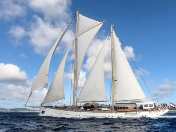 Eilandhoppen in de Grenadines